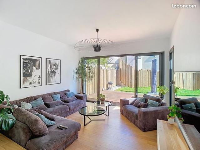 Maison 5 pièces 156 m²