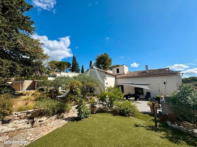 Maison 5 pièces 156 m²