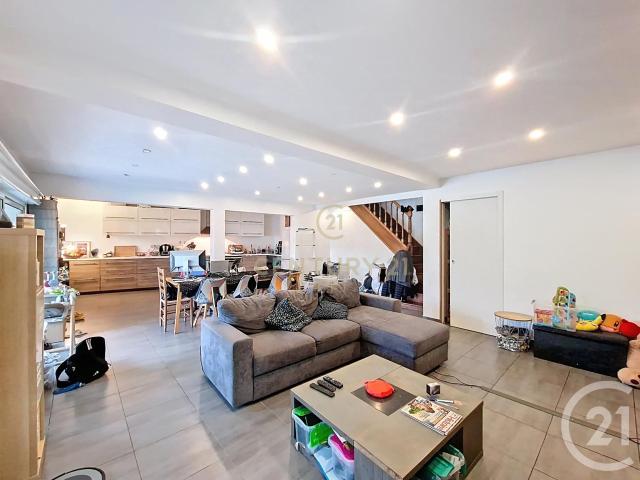 Maison 5 pièces 156 m²