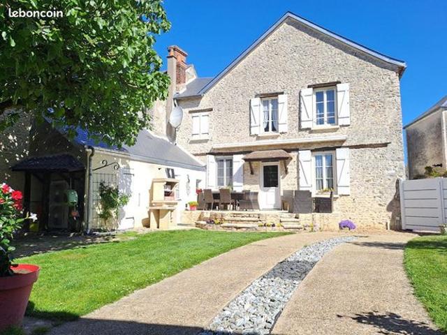 Maison 5 pièces 156 m²