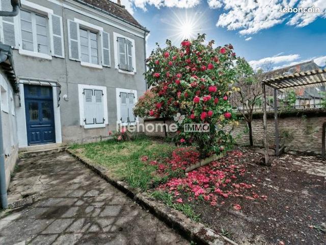 Maison 5 pièces 156 m²