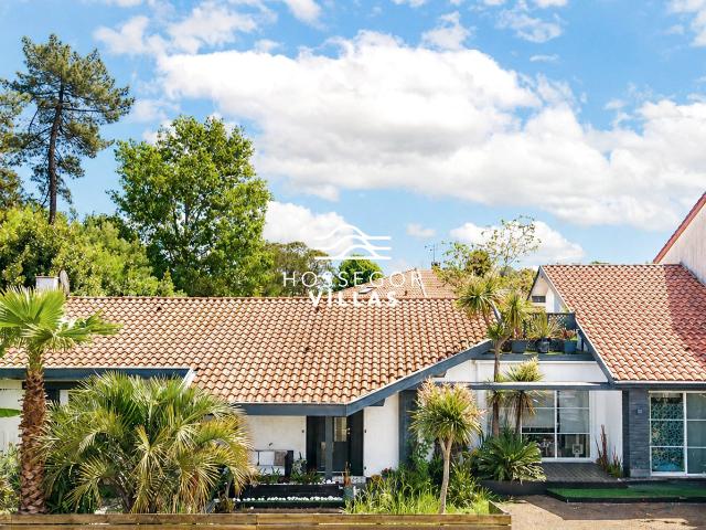 Maison 5 pièces 156 m²