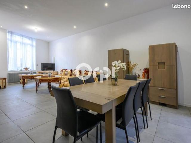 Maison 5 pièces 156 m²