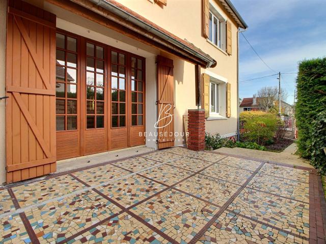 Maison 5 pièces 156 m²