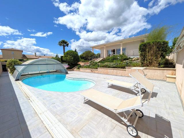 Maison 5 pièces 156 m²