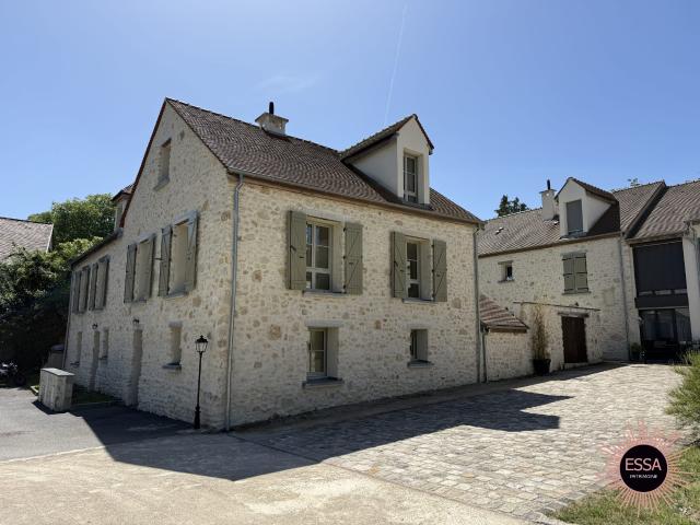 Maison 5 pièces 156 m²