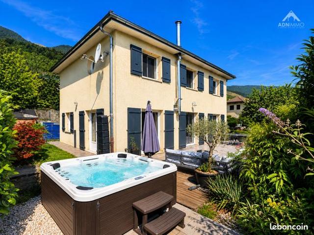 Maison 5 pièces 156 m²