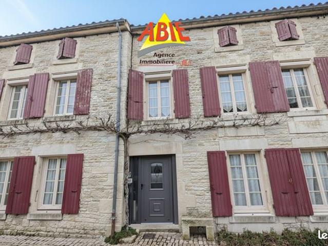 Maison 5 pièces 156 m²