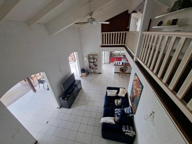 Maison 5 pièces, 156 m² à louer à Schœlcher 97233
