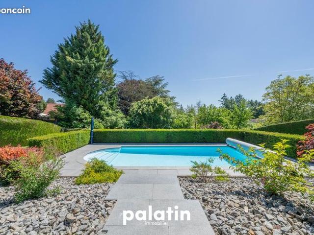 Maison 5 pièces 157 m²