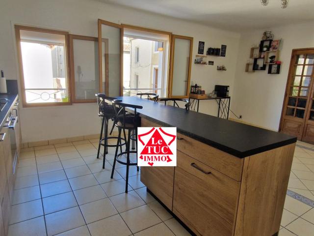 Maison 5 pièces 157 m²