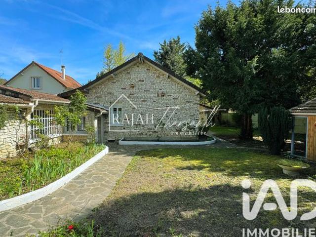 Maison 5 pièces 157 m²