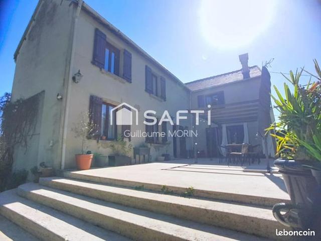 Maison 5 pièces 157 m²