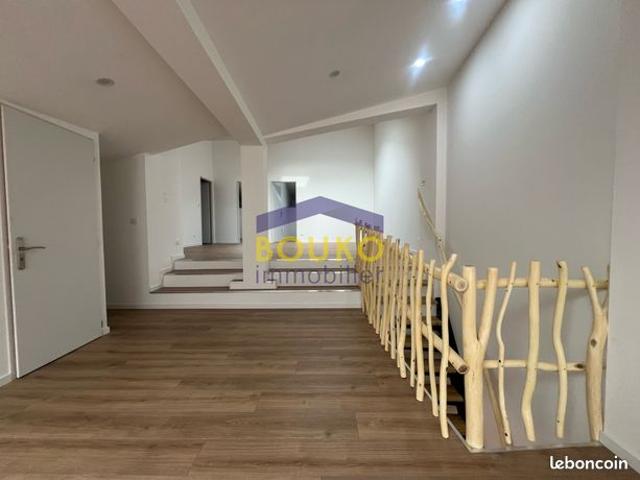Maison 5 pièces 157 m²