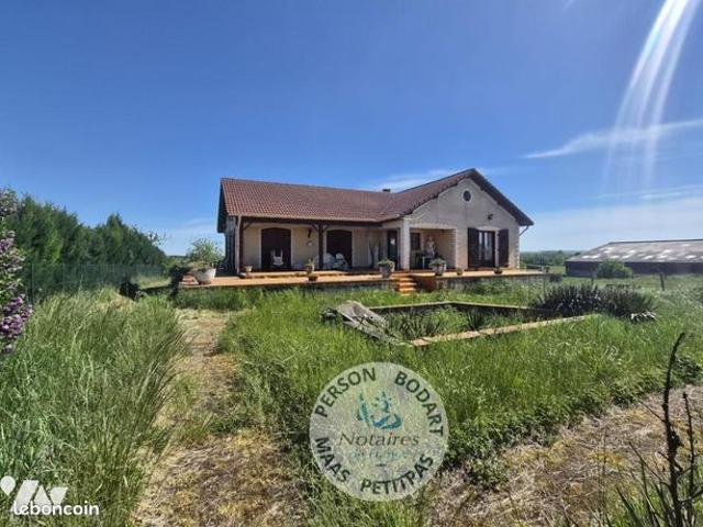 Maison 5 pièces 157 m²