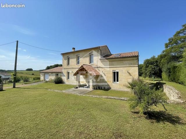 Maison 5 pièces 157 m²