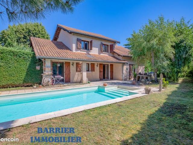 Maison 5 pièces 157 m²
