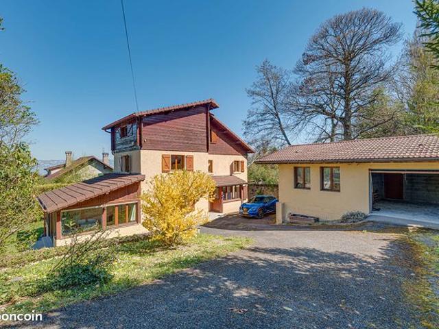 Maison 5 pièces 157 m²