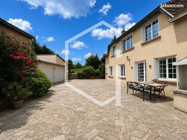 Maison 5 pièces 157 m²