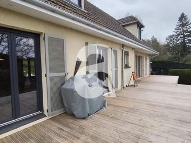 Maison 5 pièces 157 m²