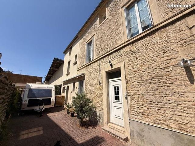 Maison 5 pièces 157 m²