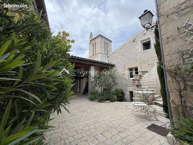 Maison 5 pièces 157 m²