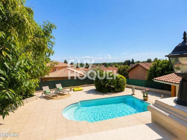 Maison 5 pièces 157 m²