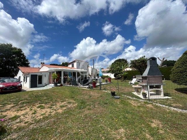 Maison 5 pièces 157 m²