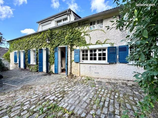 Maison 5 pièces 157 m²