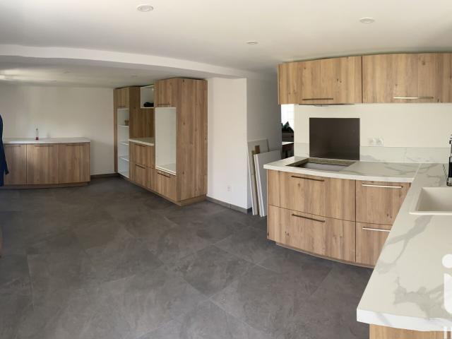 Maison 5 pièces, 157 m² à louer à Villeneuve Saint Georges 94190