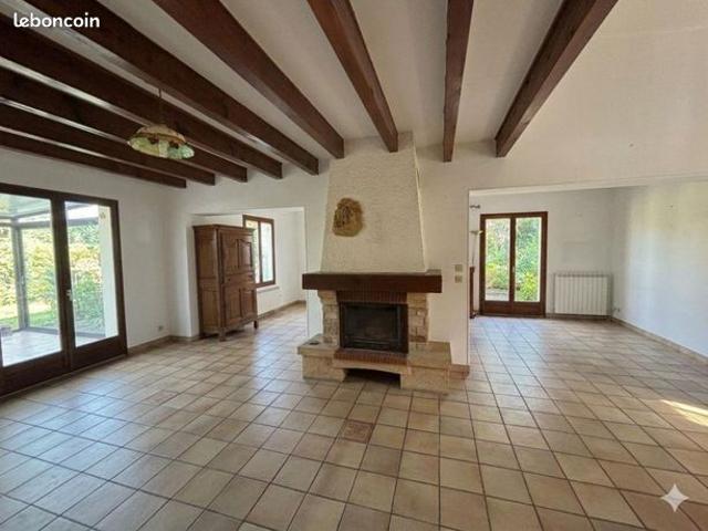 Maison 5 pièces 158 m²
