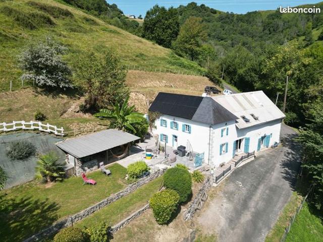 Maison 5 pièces 158 m²