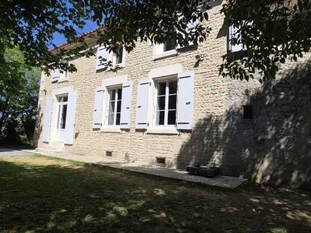 Maison 5 pièces 158 m²