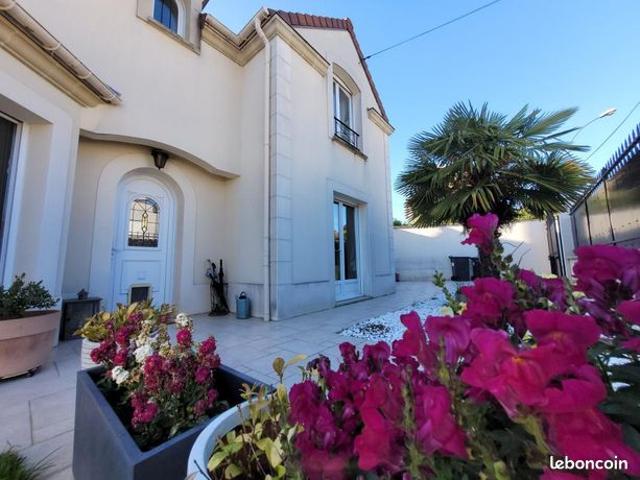 Maison 5 pièces 158 m²