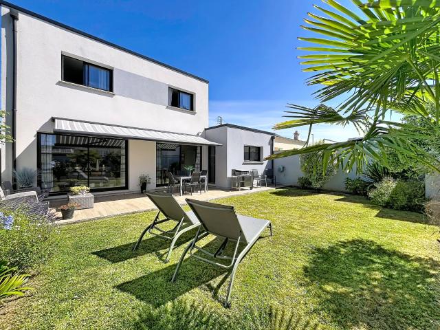 Maison 5 pièces 158 m²
