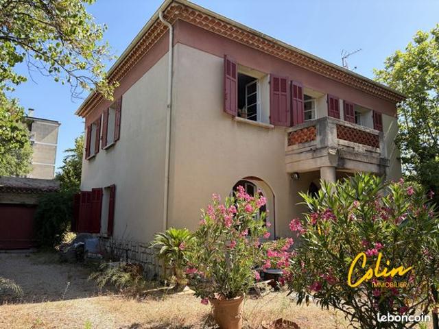 Maison 5 pièces 158 m²