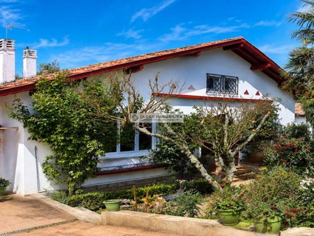 Maison 5 pièces 158 m²