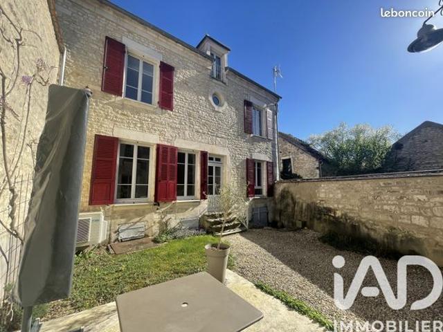 Maison 5 pièces 158 m²