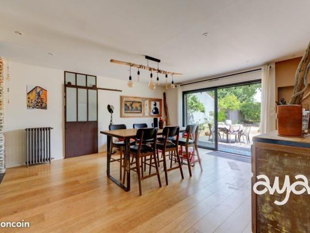 Maison 5 pièces 158 m²