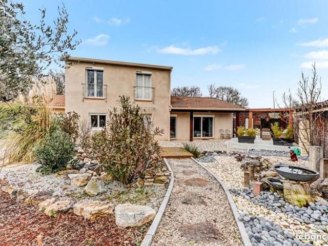 Maison 5 pièces 158 m²