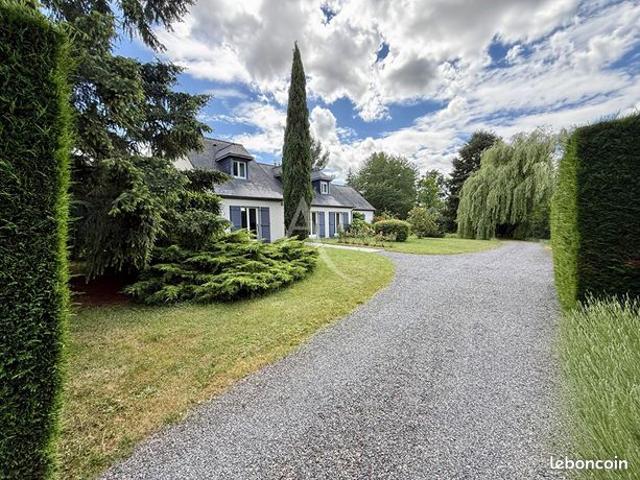 Maison 5 pièces 158 m²