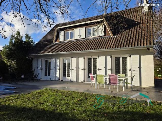 Maison 5 pièces 158 m²