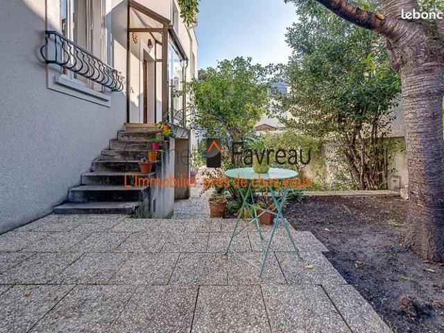 Maison 5 pièces 158 m²