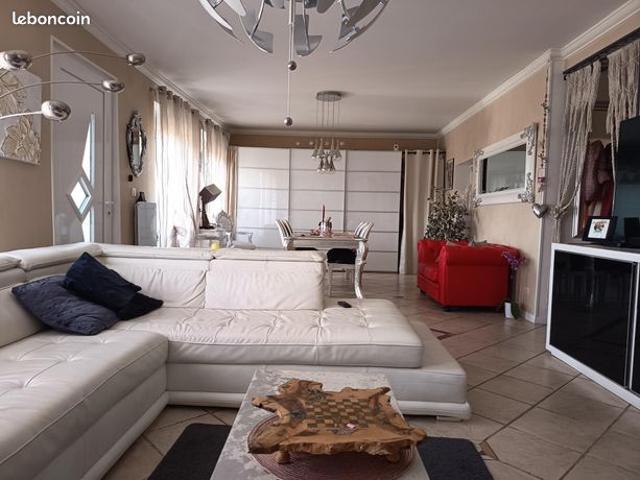 Maison 5 pièces 158 m²