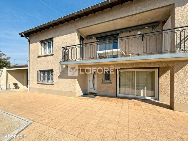 Maison 5 pièces 158 m²