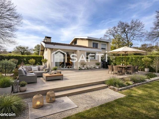 Maison 5 pièces 159 m²