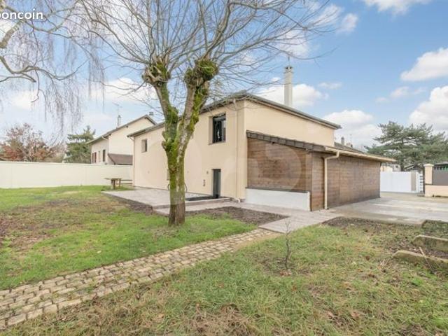 Maison 5 pièces 159 m²