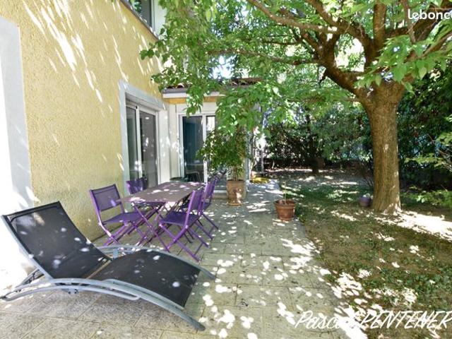Maison 5 pièces 159 m²