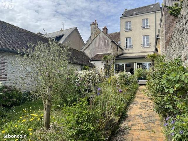 Maison 5 pièces 159 m²