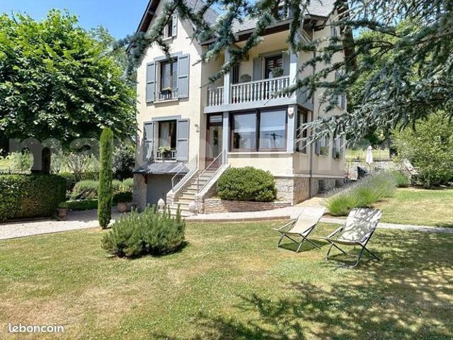 Maison 5 pièces 159 m²